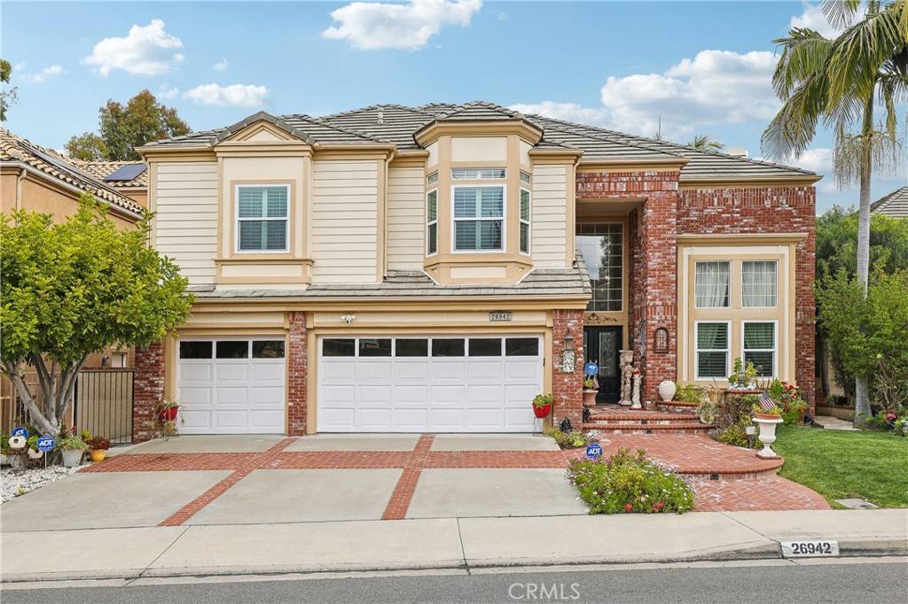 Laguna Hills, CA 92653,26942 Willow Tree LN