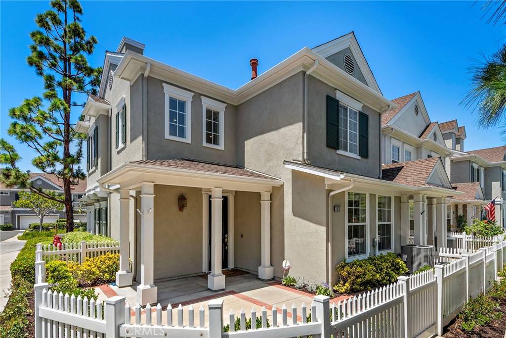 Ladera Ranch, CA 92694,15 Strawflower ST