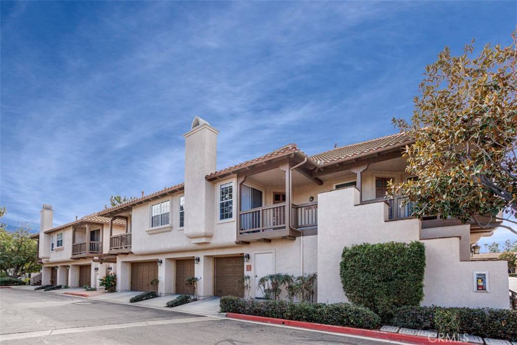 Tustin, CA 92782,13436 Savanna