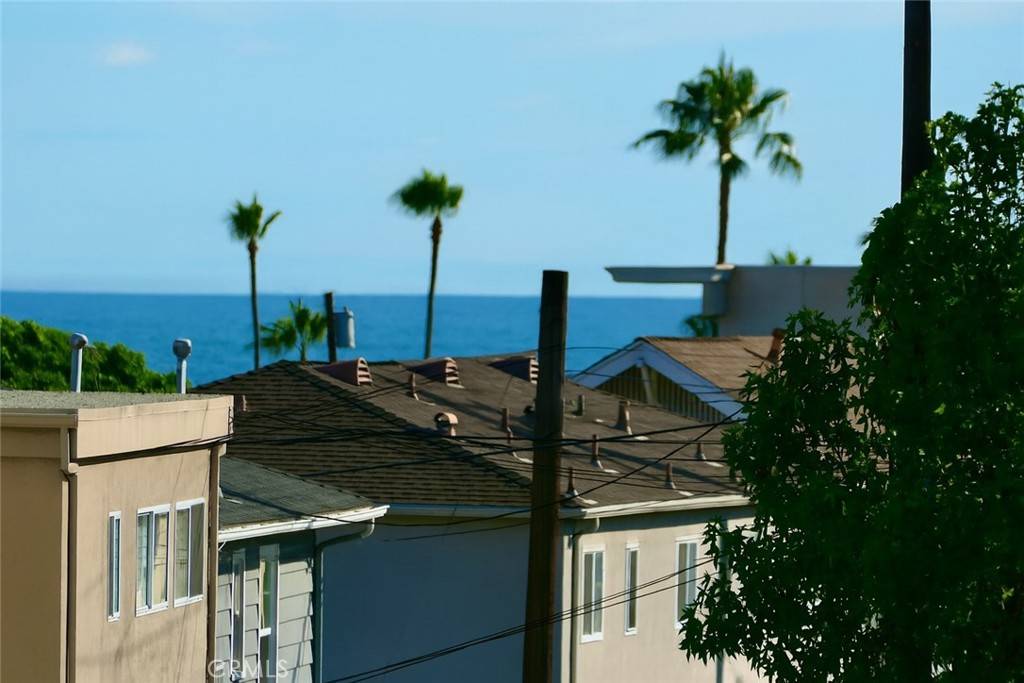 Laguna Beach, CA 92651,136 Cedar WAY