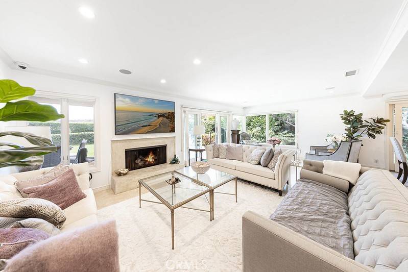 Corona Del Mar, CA 92625,4621 Hampden RD