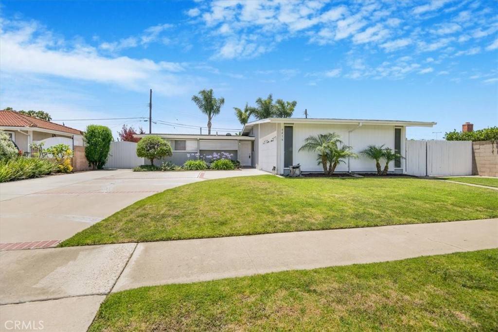 Fountain Valley, CA 92708,9416 La Luna AVE