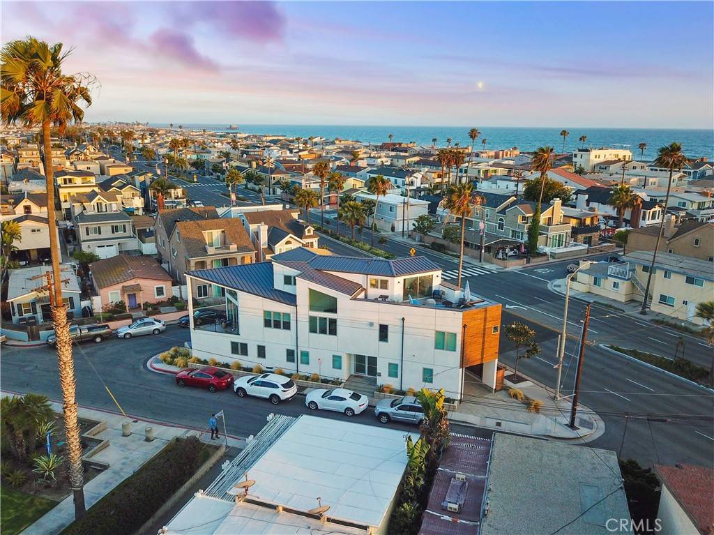 Newport Beach, CA 92663,4405 Channel PL