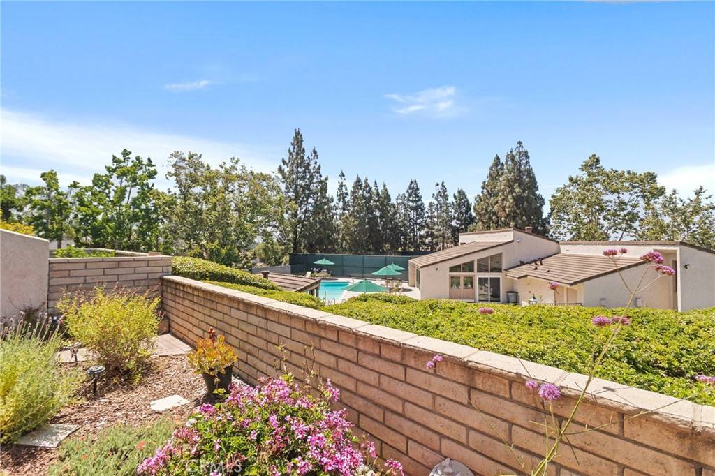Fullerton, CA 92831,2246 Vista Del Sol