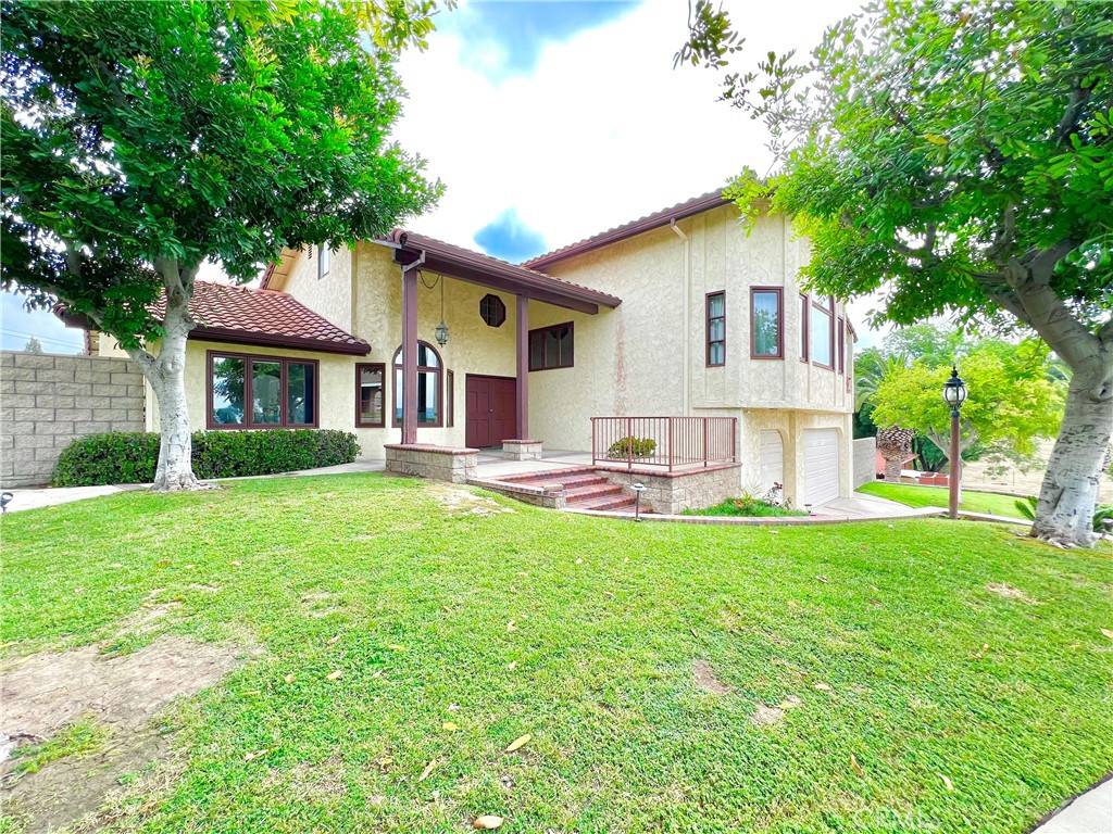 Yorba Linda, CA 92886,5321 Ohio St