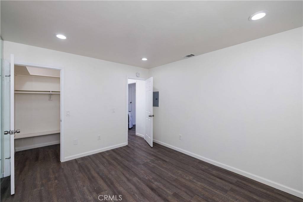 Santa Ana, CA 92706,1806 N Fairview ST #J