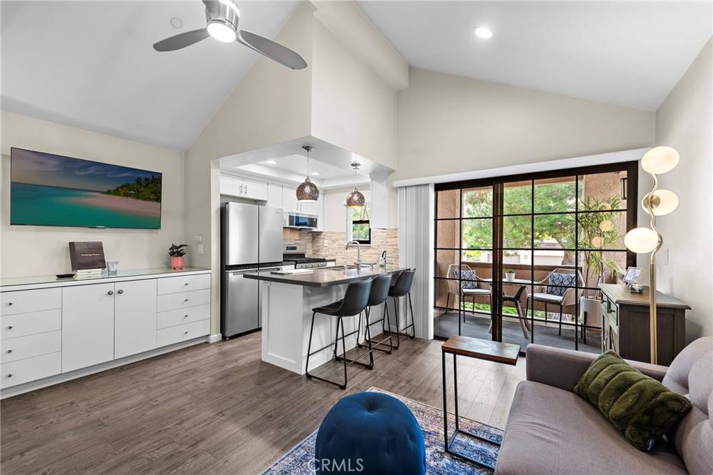 San Clemente, CA 92672,1046 Calle Del Cerro #412