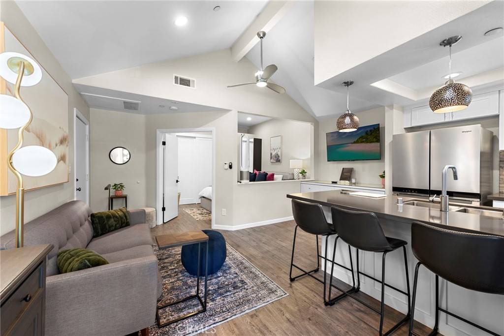 San Clemente, CA 92672,1046 Calle Del Cerro #412