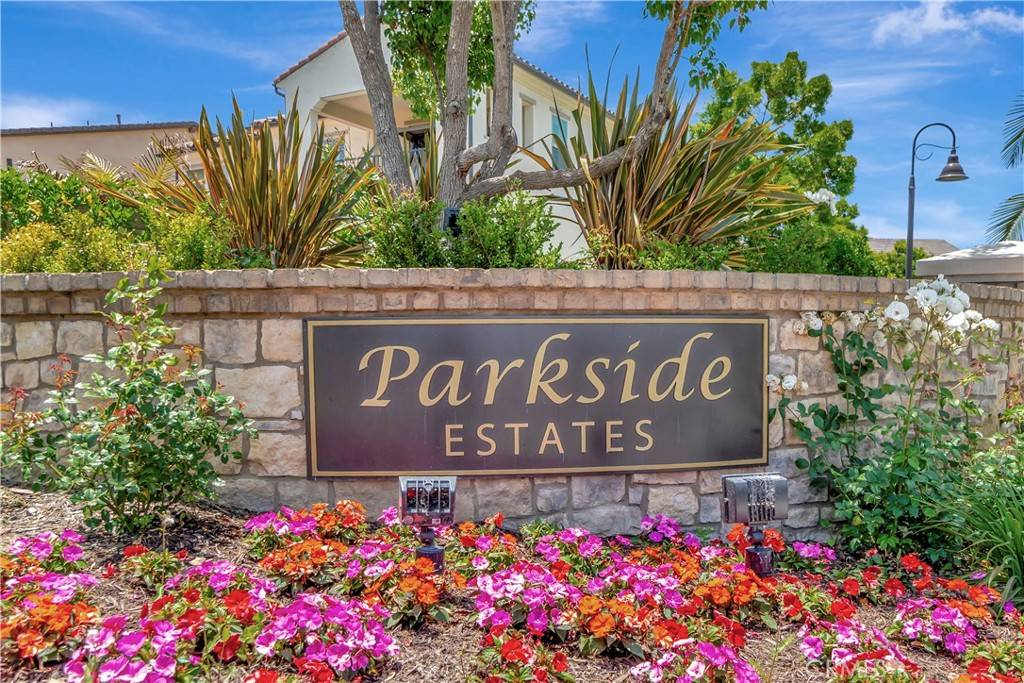 Huntington Beach, CA 92649,17311 Juniper LN