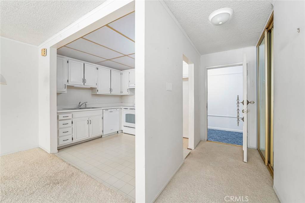 Newport Beach, CA 92663,100 Scholz Plaza, PH 11