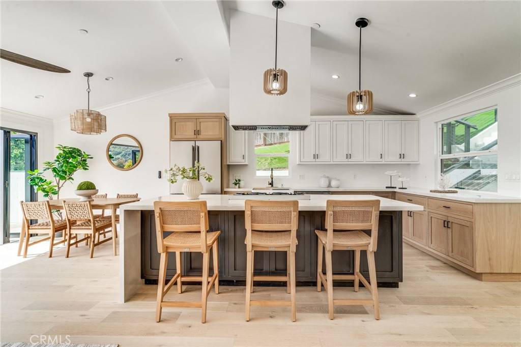 Laguna Beach, CA 92651,1480 Bluebird Canyon DR
