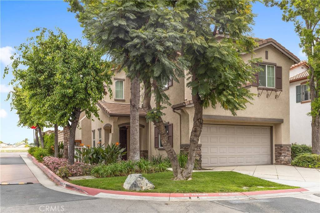 Chino, CA 91710,6266 Meadowlark Lane