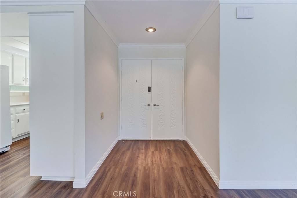 Laguna Woods, CA 92637,2391 Via Mariposa W #2E
