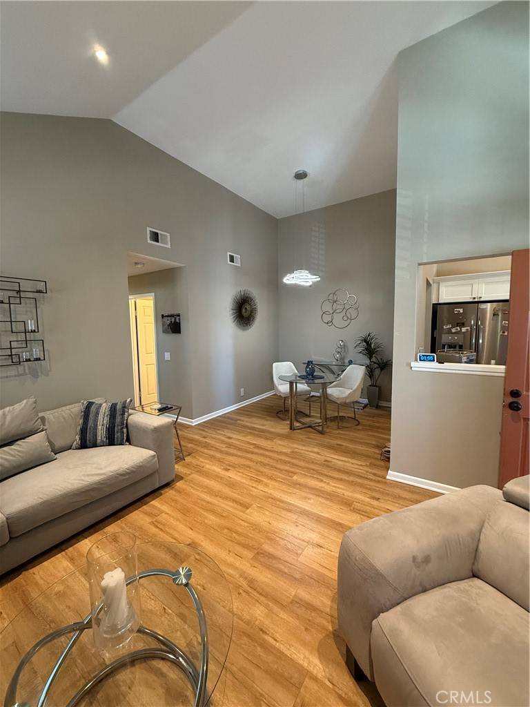 Huntington Beach, CA 92648,7322 Yellowtail Dr #205