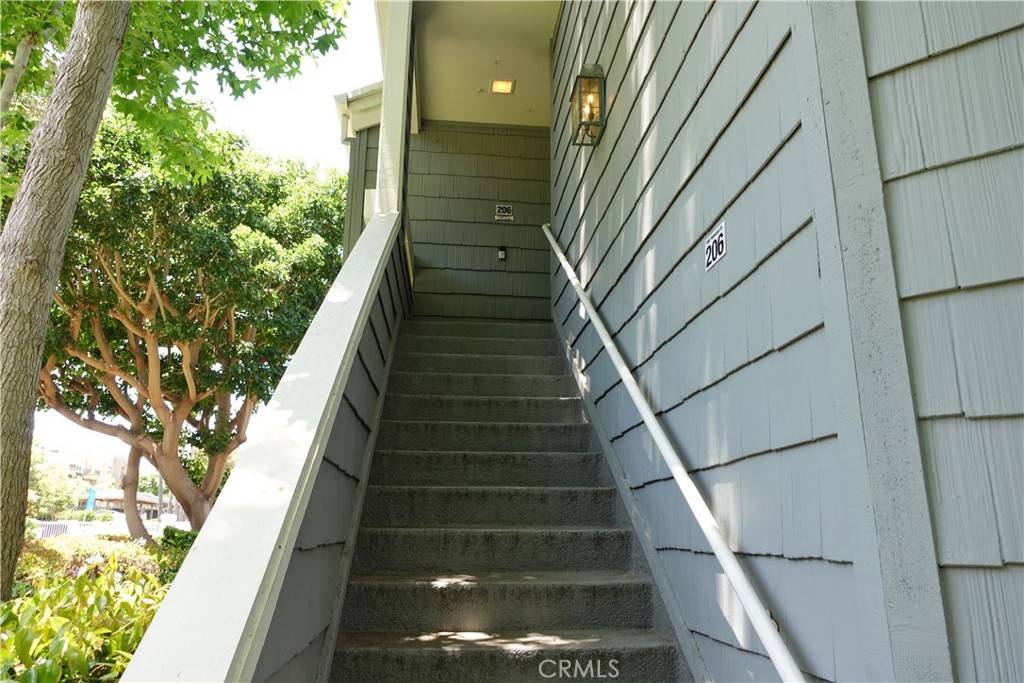 Huntington Beach, CA 92648,7262 Yellowtail Dr #206
