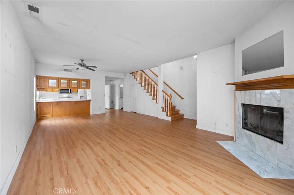 Hawthorne, CA 90250,14412 1/2 Lemoli AVE #6
