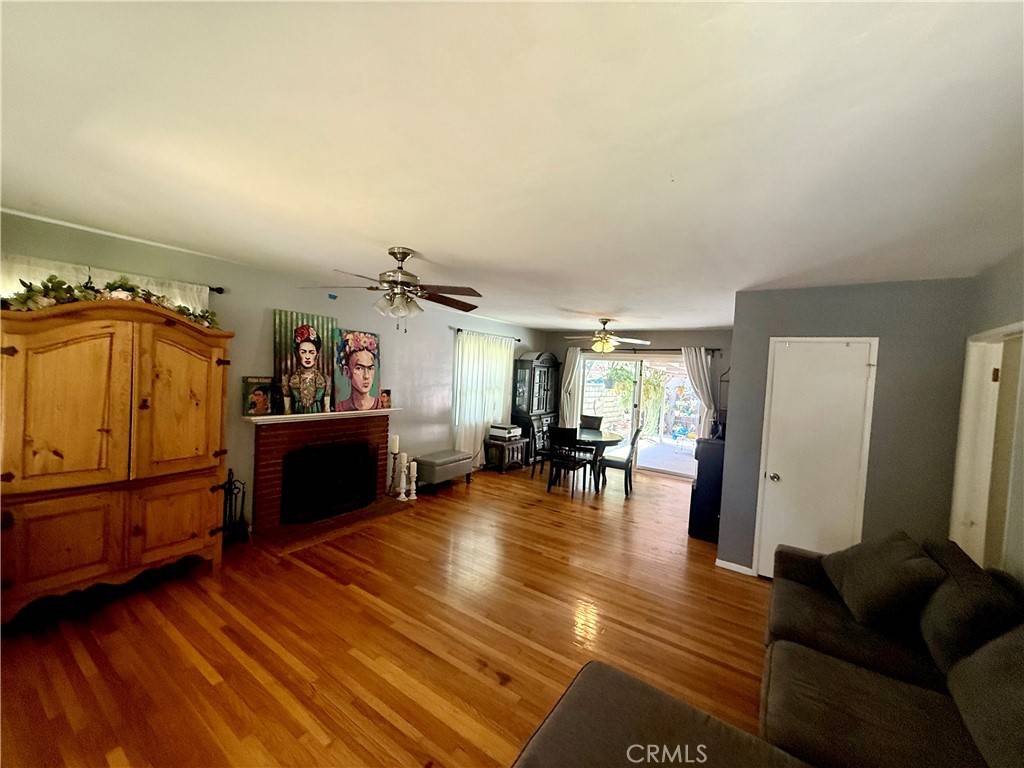 Riverside, CA 92504,8514 Hickory LN