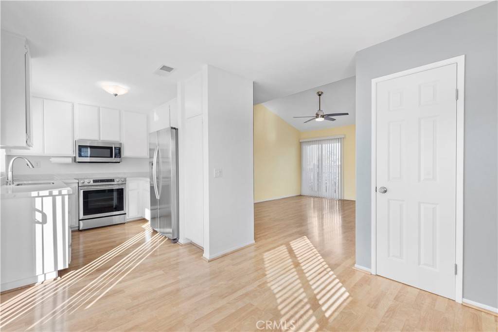 Dana Point, CA 92629,34110 Selva #323