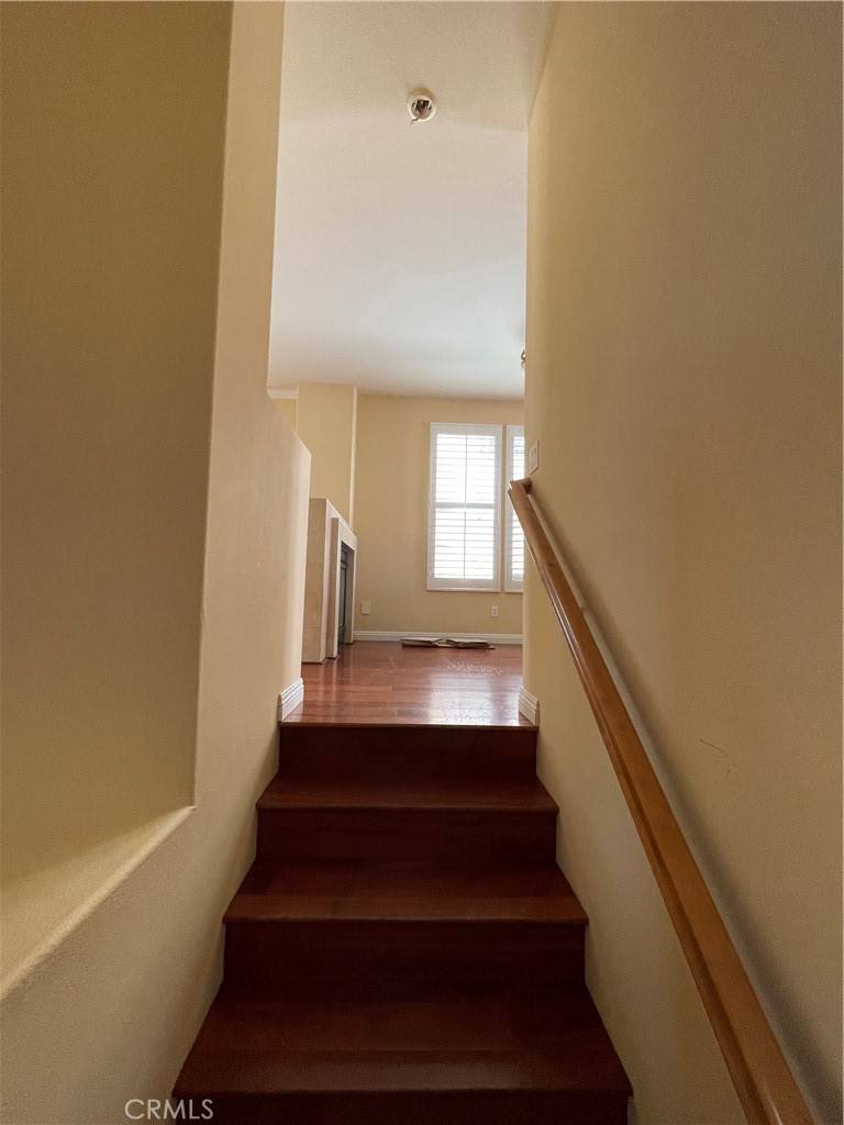 Irvine, CA 92603,11 Tall Oak