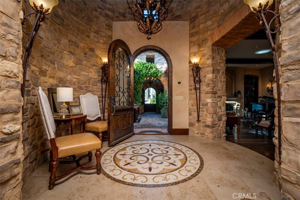 Laguna Hills, CA 92653,25492 Spotted Pony LN
