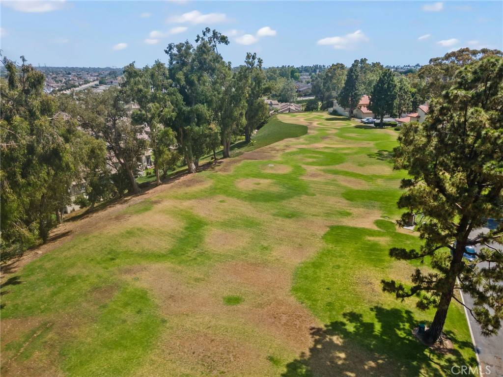 Huntington Beach, CA 92646,18325 Gum Tree LN