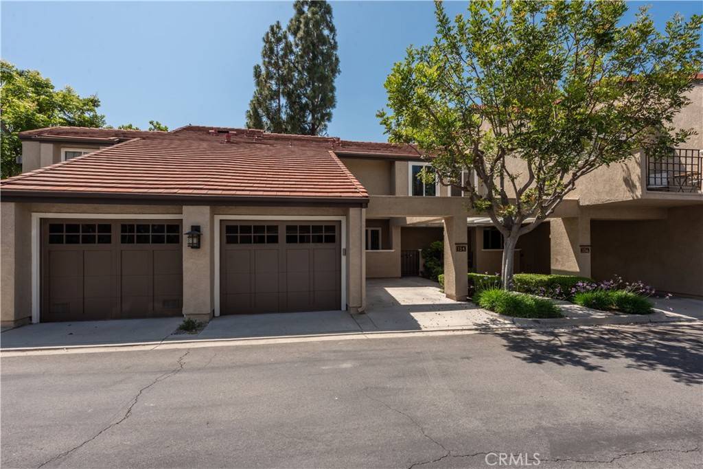 Irvine, CA 92612,154 Stanford CT #77