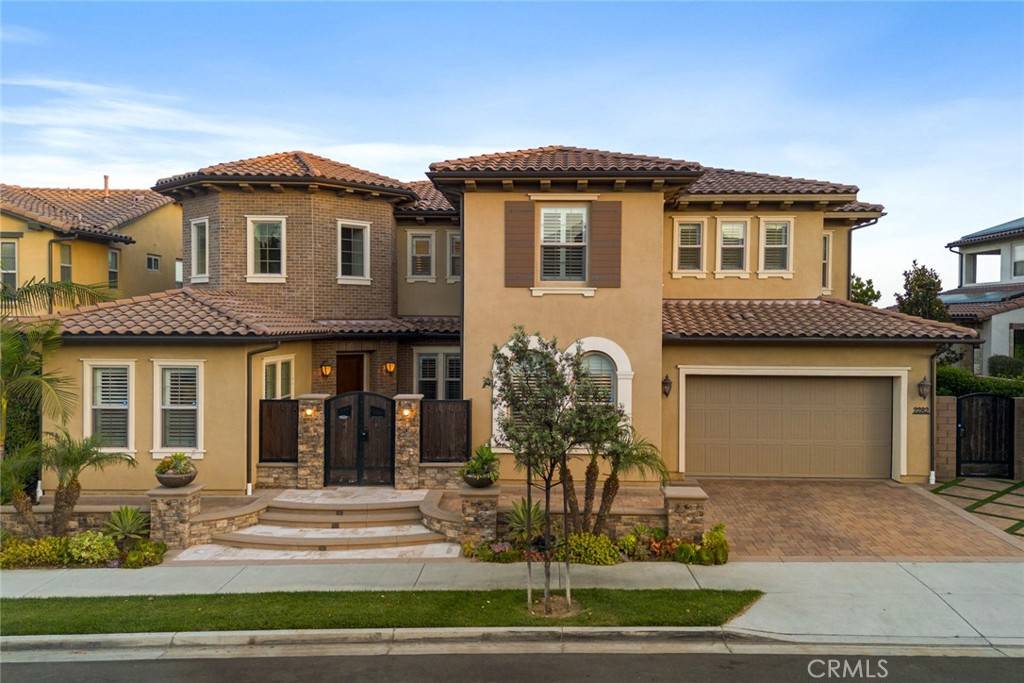 Brea, CA 92821,2282 E Rosecrans CT
