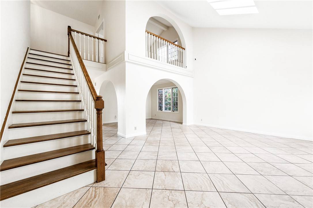 Mission Viejo, CA 92691,26972 Venado DR