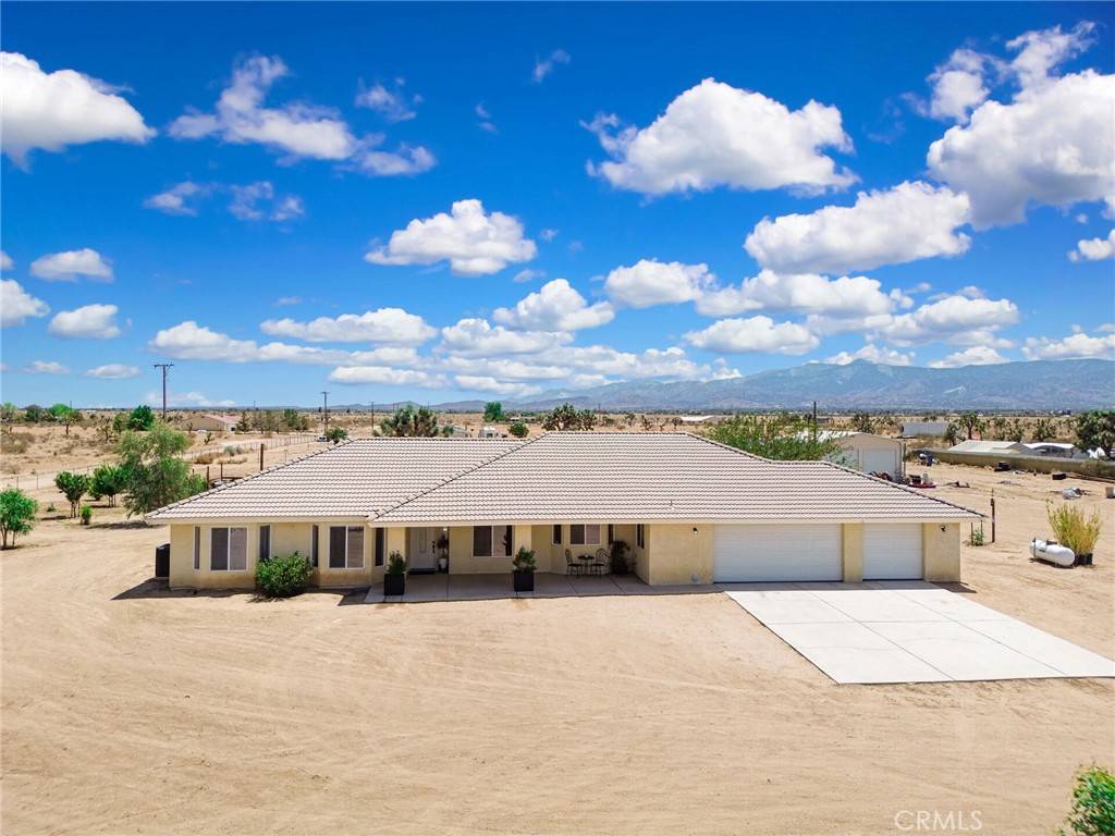 Phelan, CA 92371,5767 Cayucos DR