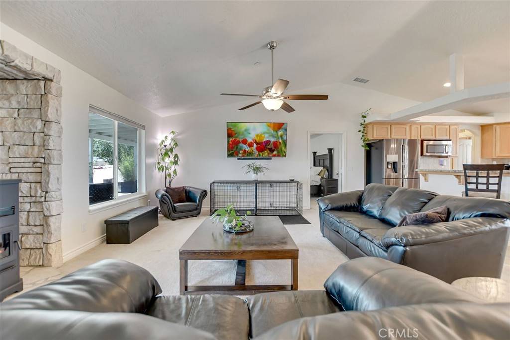 Phelan, CA 92371,5767 Cayucos DR