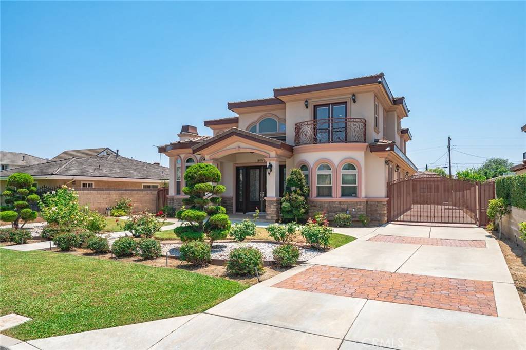 Temple City, CA 91780,9082 Rancho Real RD