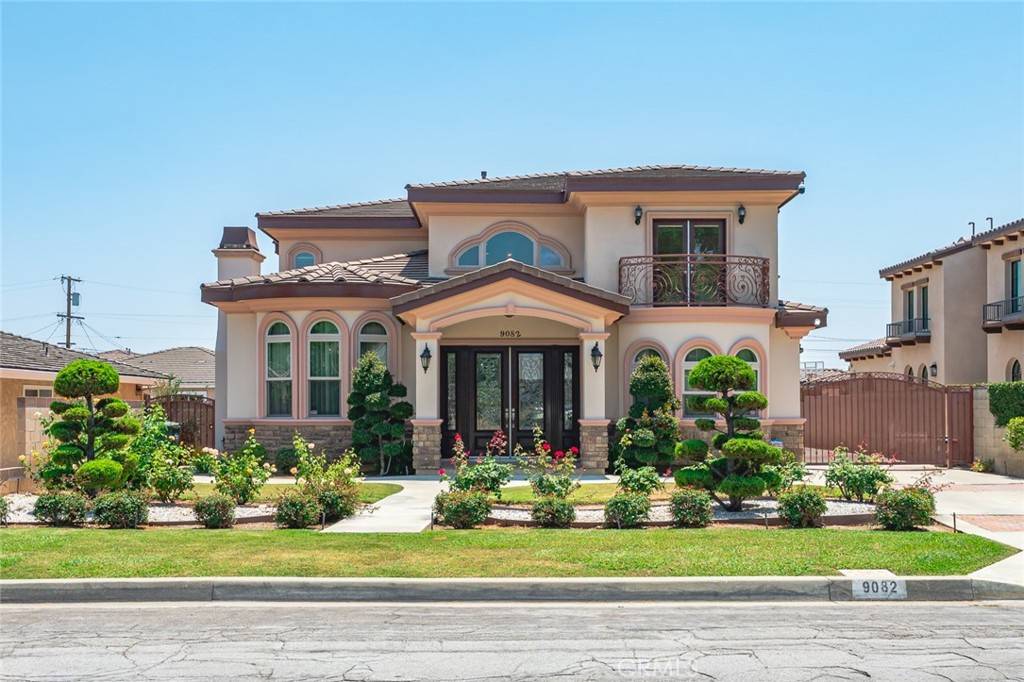 Temple City, CA 91780,9082 Rancho Real RD