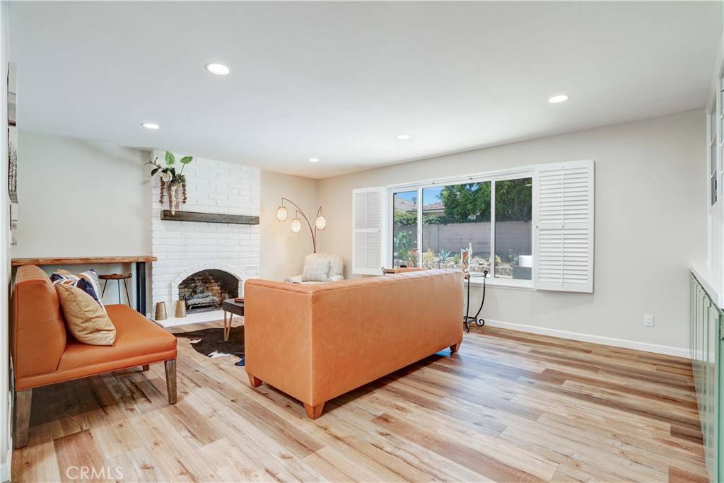 Placentia, CA 92870,1276 Sao Paulo AVE