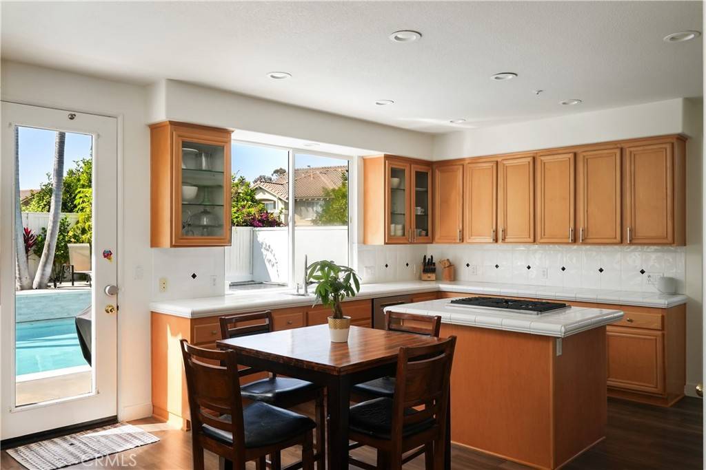 San Clemente, CA 92672,705 El Berro