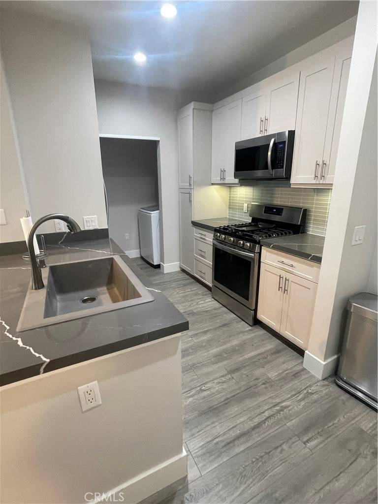 Irvine, CA 92612,2258 Scholarship