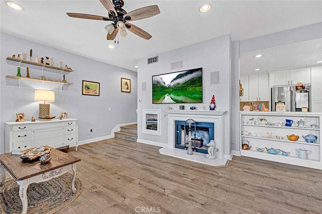 Aliso Viejo, CA 92656,139 Night Heron LN
