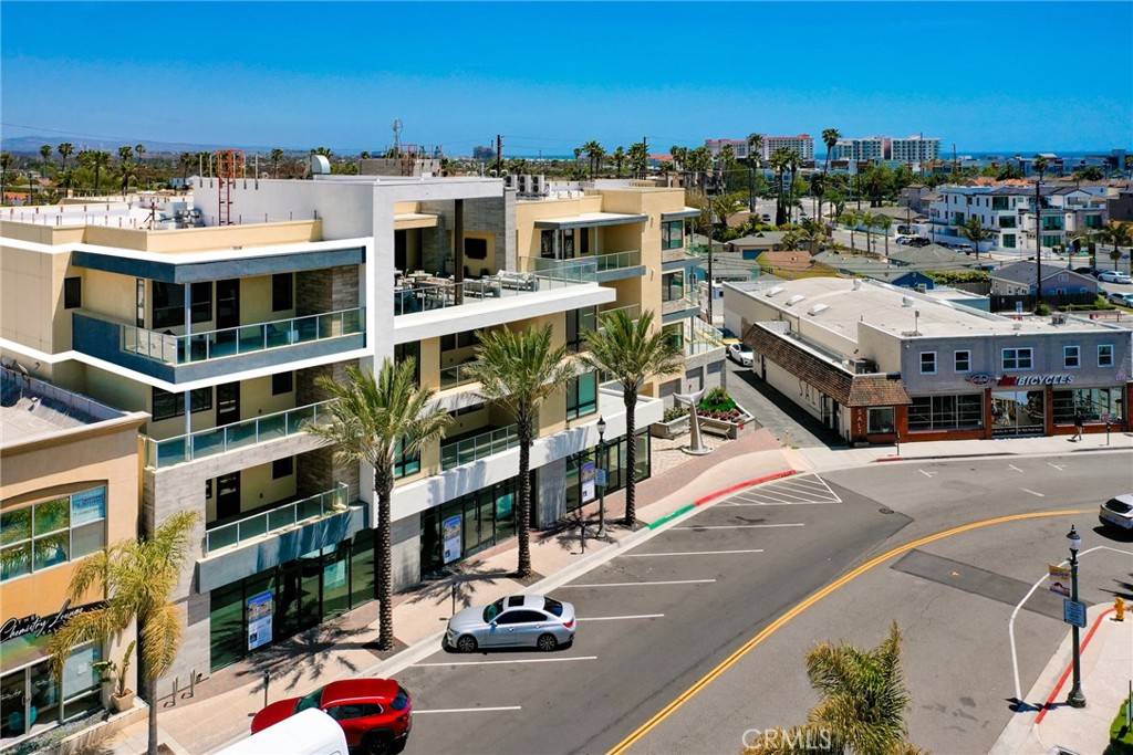 Huntington Beach, CA 92648,414 Main ST #430