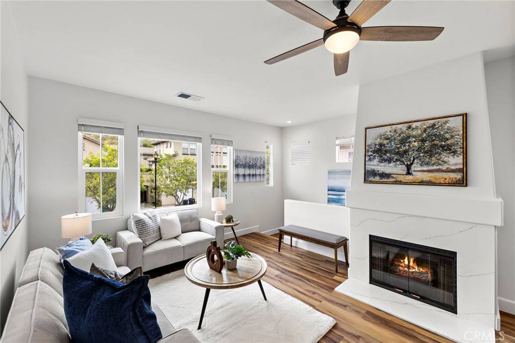Trabuco Canyon, CA 92679,17 Mesquite