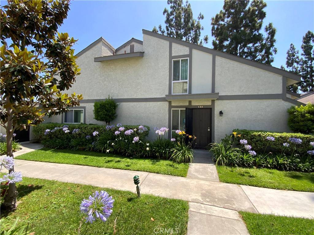 Hawaiian Gardens, CA 90716,21311 Norwalk BLVD #132