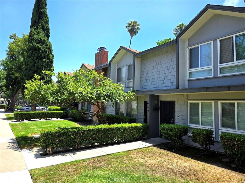 Tustin, CA 92780,16578 Montego WAY