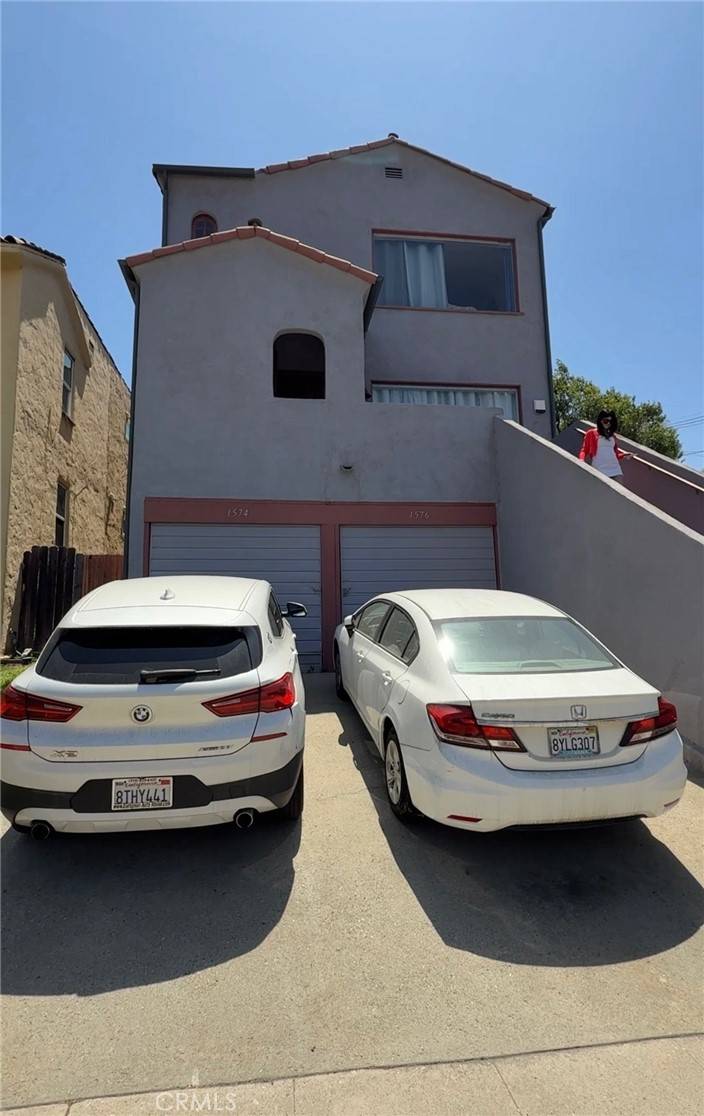 Los Angeles, CA 90019,1574 S Curson AVE