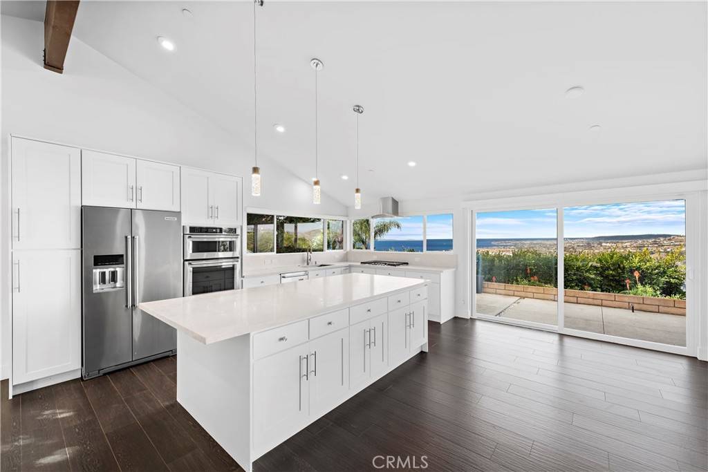 San Clemente, CA 92672,701 Avenida Presidio
