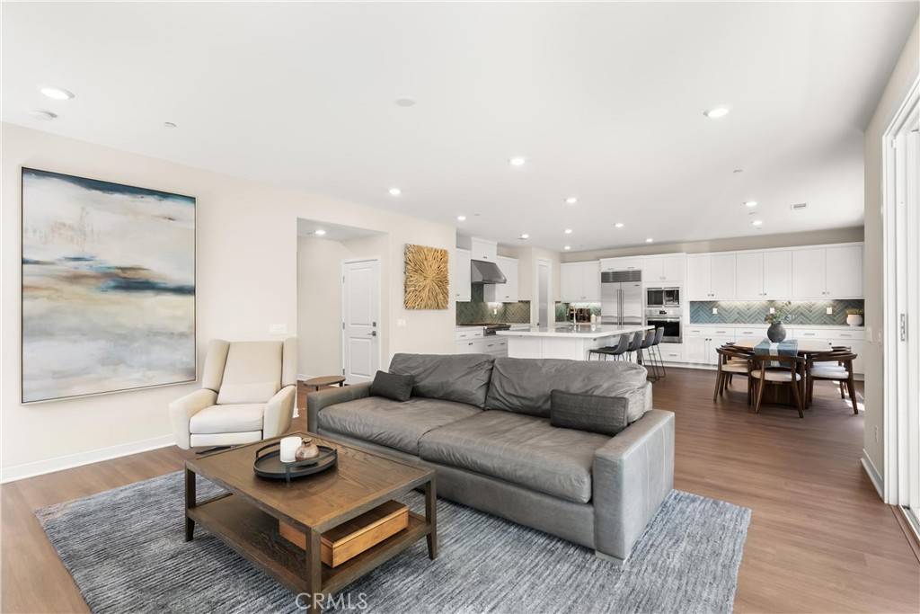 San Juan Capistrano, CA 92675,25928 Meadow DR