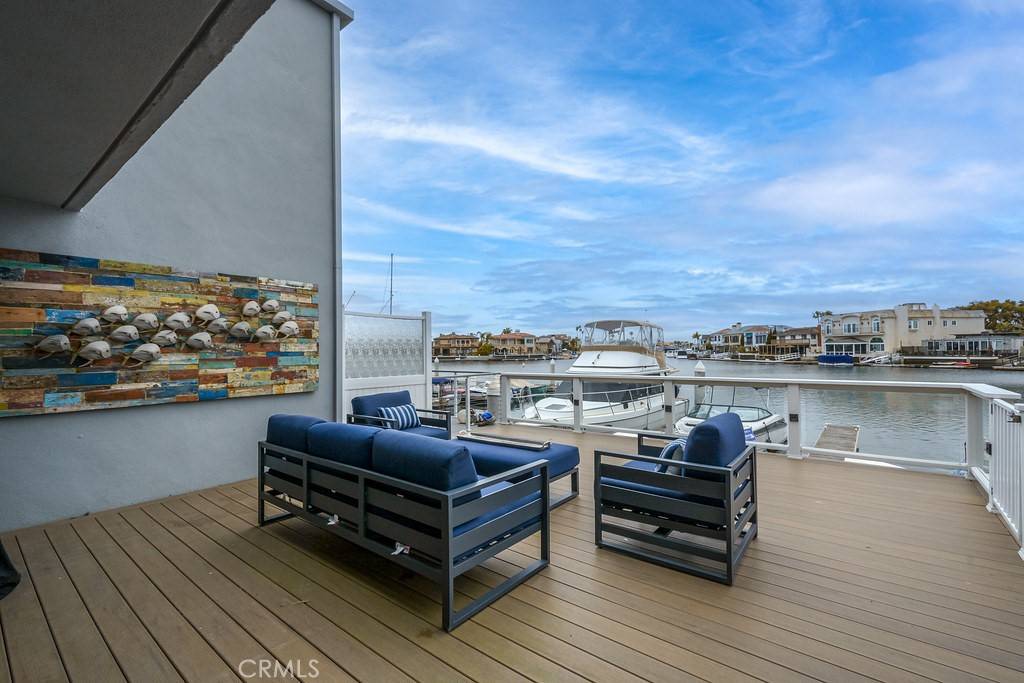 Huntington Beach, CA 92649,4073 Aladdin DR