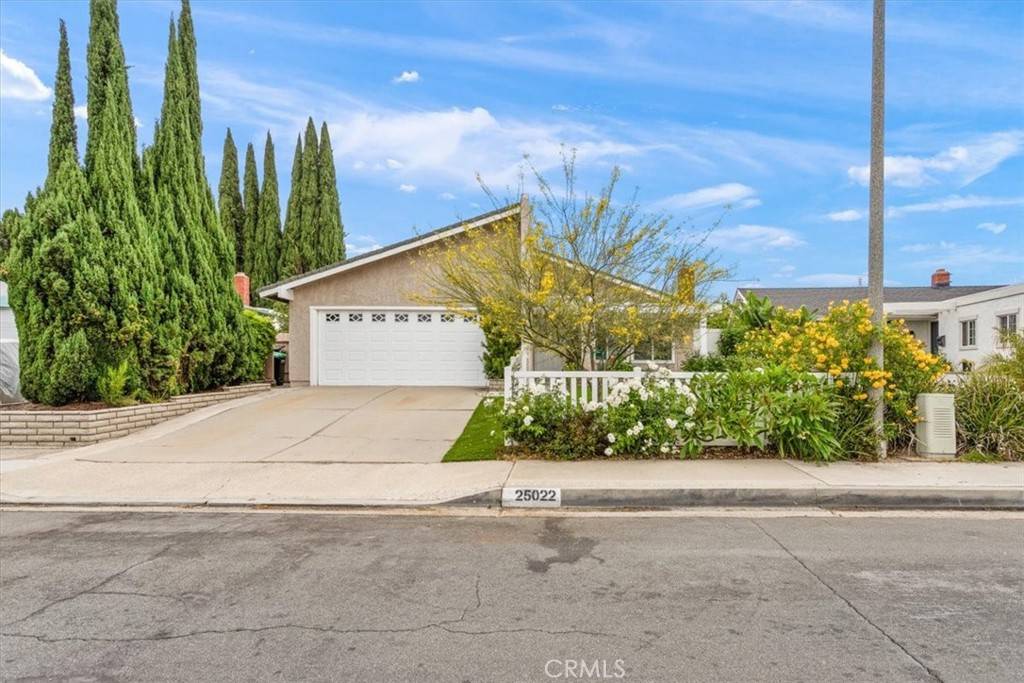 Laguna Hills, CA 92653,25022 La Suen RD