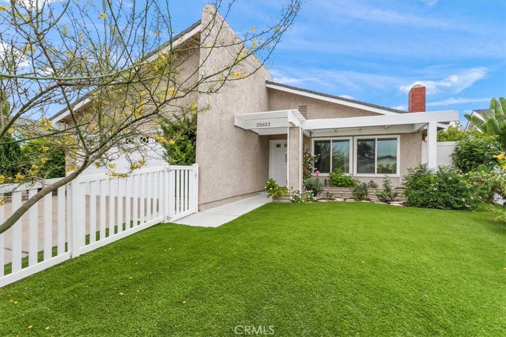 Laguna Hills, CA 92653,25022 La Suen RD