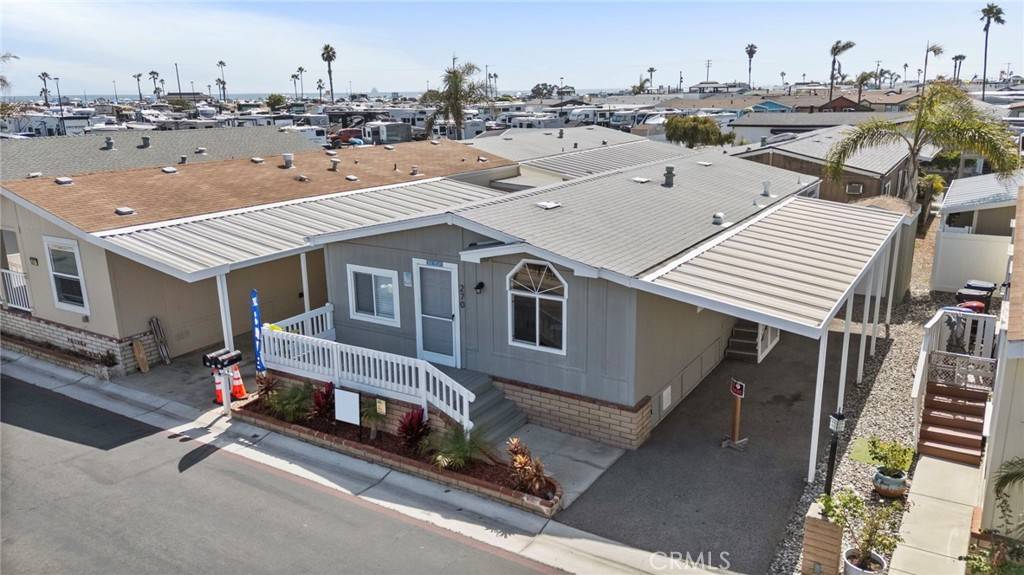 Huntington Beach, CA 92646,21851 Newland ST #270
