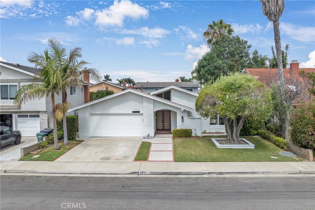 Huntington Beach, CA 92646,20441 Whitetree CIR