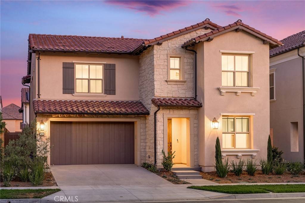 Irvine, CA 92602,162 Somera