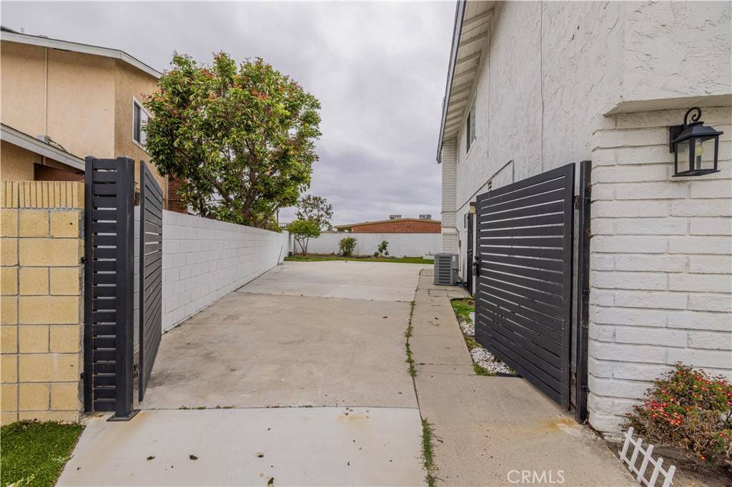 Garden Grove, CA 92840,12246 Nadine CIR